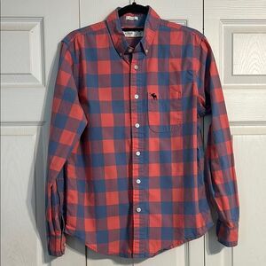 ABERCROMBIE & FITCH Medium Casual Button Down Shirt Muscle Fit Checkered Red